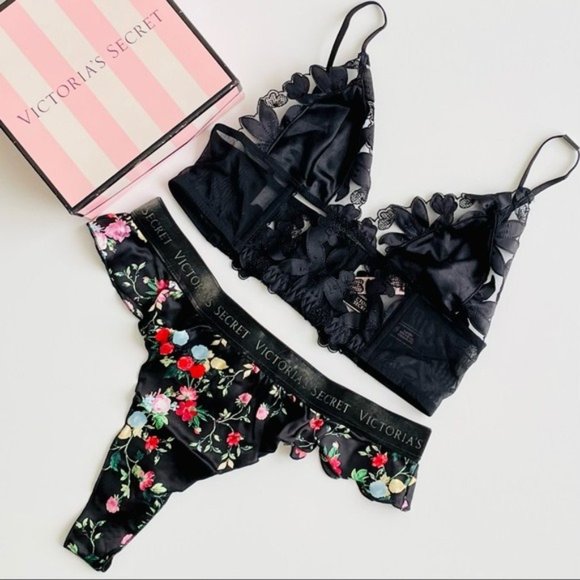 SMALL Victoria’s Secret black floral bra set